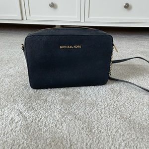 Micheal Kors Black Crossbody